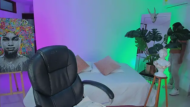 JANYLOVE   online show from 02.17.26