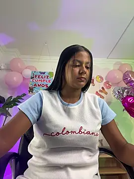 Snapshot of JANYLOVE__ chatting on 06.18.26 JANYLOVE online show from 06.18.26