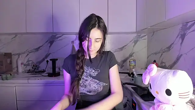 Ayesha Thebestt online show from 01.13.26