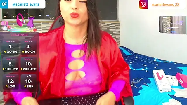 Scarlett Evanz online show from 04.07.26