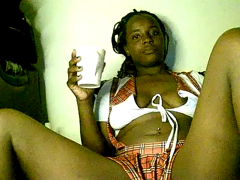 Snapshot of lavishh_linds chatting on 01.01.25 lavishh linds online show from 01.01.25