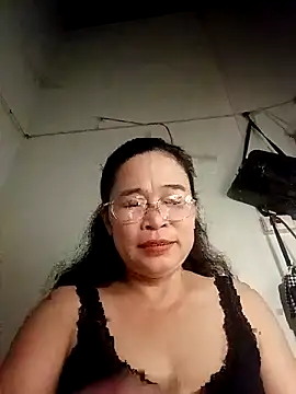 Sexy-asslove90 online show from 10.13.25