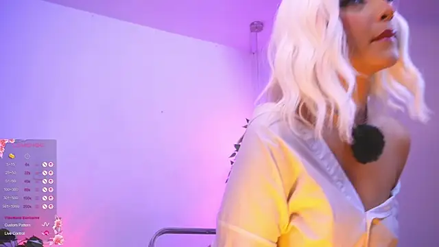 catalina  lovers online show from 12.18.25