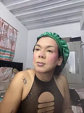 yossi peach cute online show from 04.24.26