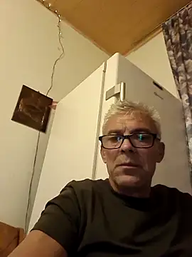 Picolo4111 online show from 10.03.25