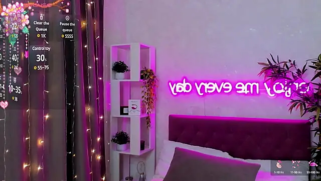 FeralPeach online show from 03.02.25