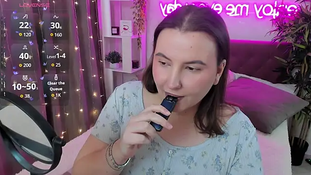 Snapshot of FeralPeach chatting on 03.07.26 FeralPeach online show from 03.07.26