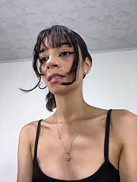 Soy Ania Sweet online show from 05.12.26