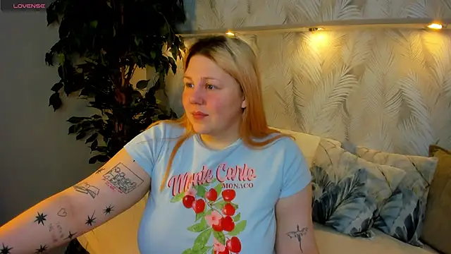 Ruth Oliver online show from 11.22.25