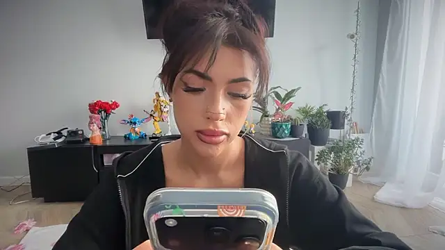 Marakuia054 online show from 03.15.26