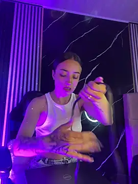 Ady 18 online show from 10.30.25