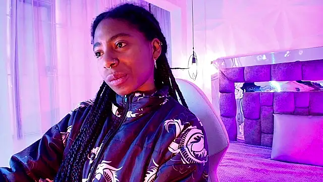 Queen perla  online show from 07.15.26