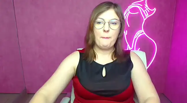 Snapshot of Lissmilf chatting on 01.14.25 Lissmilf online show from 01.14.25