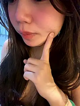 Snapshot of Hotellinh12 chatting on 01.16.26 Hotellinh12 online show from 01.16.26