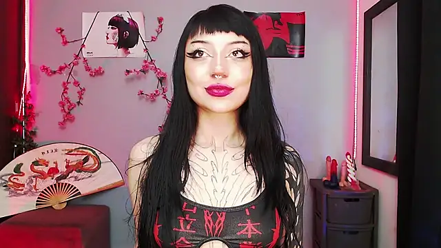 Snapshot of catipetite chatting on 02.27.26 catipetite online show from 02.27.26