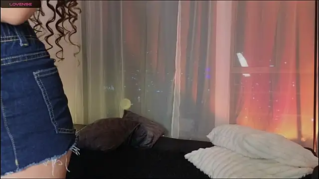 mssjulia online show from 04.23.26