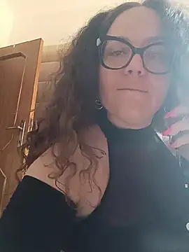 Snapshot of peachgirlmartyna chatting on 07.11.26 peachgirlmartyna online show from 07.11.26