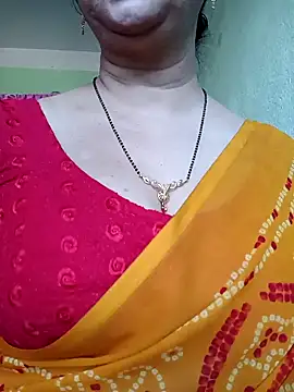 Snapshot of Rosy-B chatting on 02.07.25 Rosy-B online show from 02.07.25