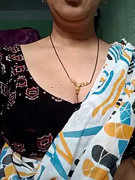 Snapshot of Rosy-B chatting on 02.05.26 Rosy-B online show from 02.05.26