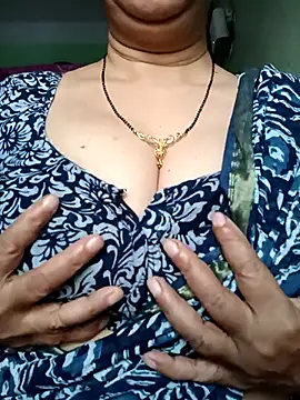 Snapshot of Rosy-B chatting on 02.16.26 Rosy-B online show from 02.16.26