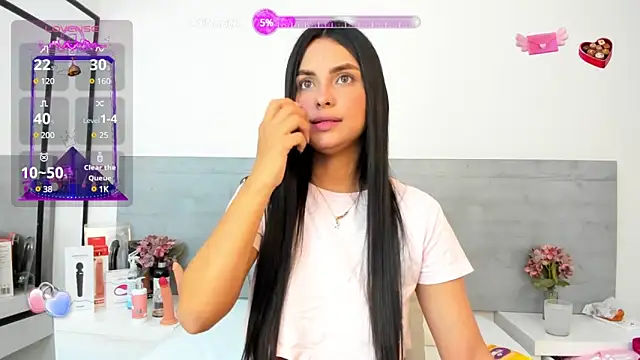 DulceColeman online show from 03.07.25