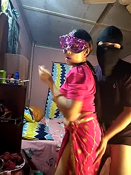 Snapshot of Flirtandfuck0 chatting on 12.18.25 Flirtandfuck0 online show from 12.18.25