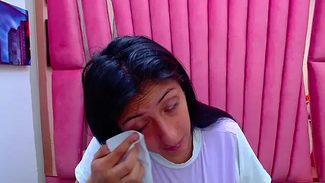 Snapshot of Cameron_cutte chatting on 01.11.25 Cameron cutte online show from 01.11.25