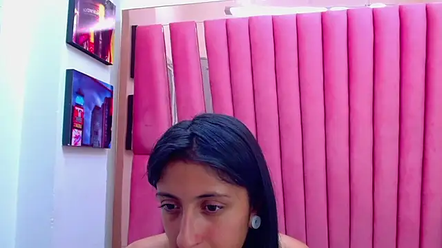 Snapshot of Cameron_cutte chatting on 01.18.25 Cameron cutte online show from 01.18.25