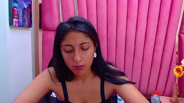 Snapshot of Cameron_cutte chatting on 01.19.25 Cameron cutte online show from 01.19.25