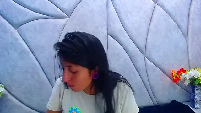 Snapshot of Cameron_cutte chatting on 02.02.25 Cameron cutte online show from 02.02.25