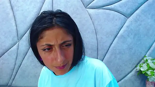 Snapshot of Cameron_cutte chatting on 02.16.25 Cameron cutte online show from 02.16.25