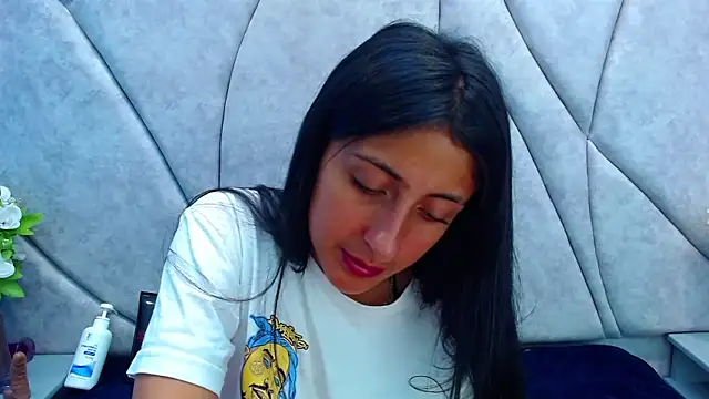 Snapshot of Cameron_cutte chatting on 02.26.25 Cameron cutte online show from 02.26.25