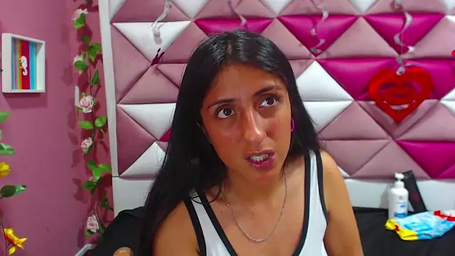 Snapshot of Cameron_cutte chatting on 03.01.25 Cameron cutte online show from 03.01.25