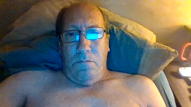 hornyrich69 online show from 04.24.26