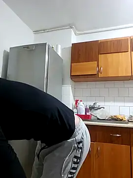 Snapshot of Aian09 chatting on 01.05.25 Aian09 online show from 01.05.25