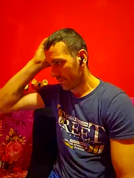 Snapshot of Aian09 chatting on 02.15.25 Aian09 online show from 02.15.25