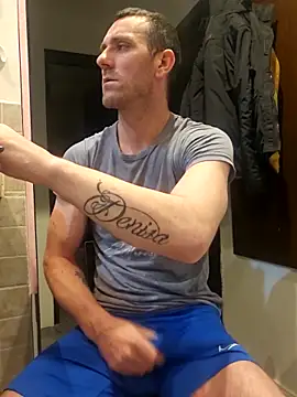 Snapshot of Aian09 chatting on 03.16.25 Aian09 online show from 03.16.25