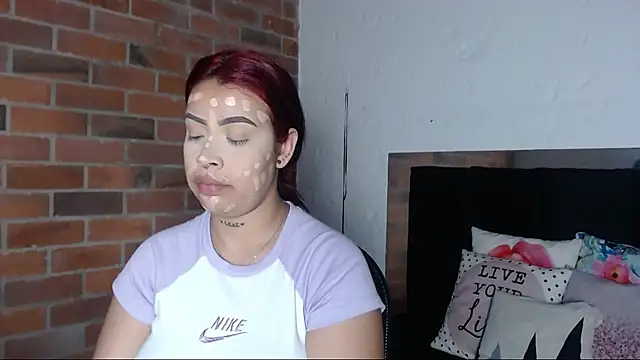 salome  hills1 online show from 03.16.25