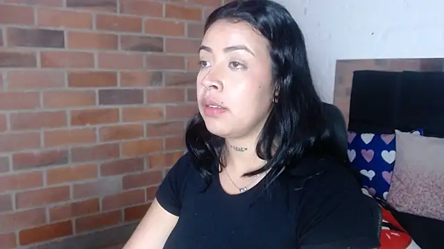 salome  hills1 online show from 06.12.26