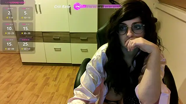 Snapshot of secretmia chatting on 12.16.25 secretmia online show from 12.16.25