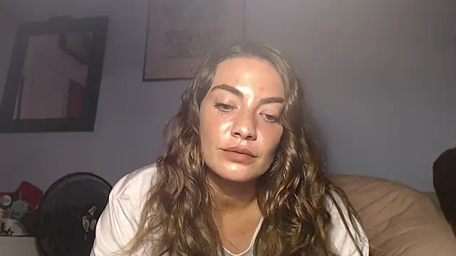 LillyLust21 online show from 05.26.26