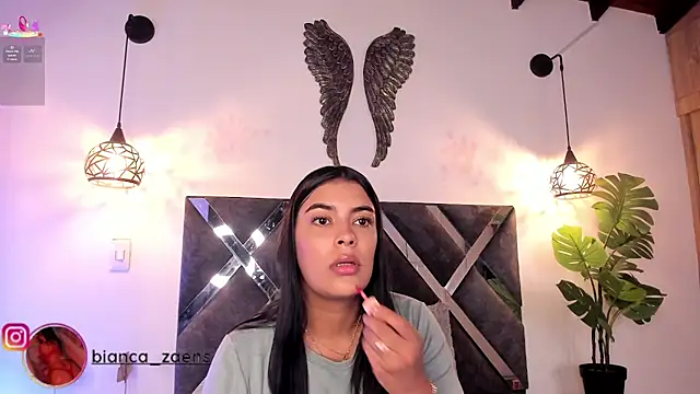 Snapshot of Bianca_zaens2 chatting on 02.06.26 Bianca zaens2 online show from 02.06.26