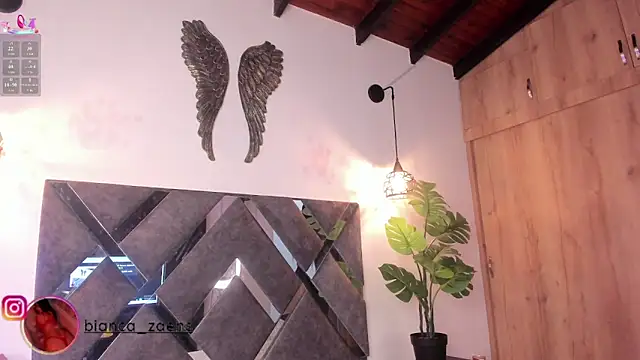 Snapshot of Bianca_zaens2 chatting on 02.14.26 Bianca zaens2 online show from 02.14.26