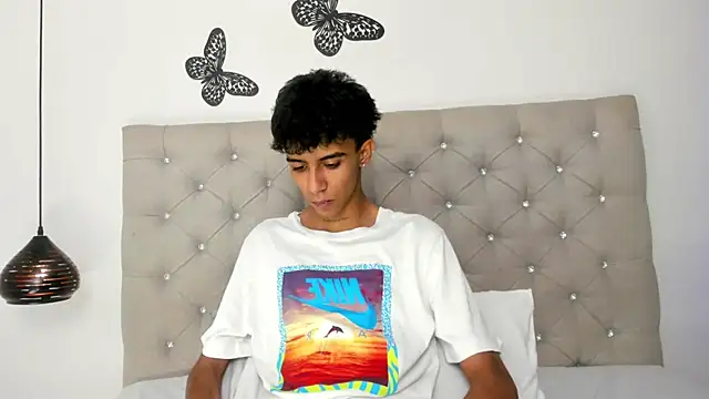 Snapshot of dikey_62 chatting on 09.25.25 dikey 62 online show from 09.25.25