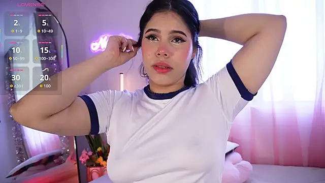 Natasha  Sccott online show from 02.13.26