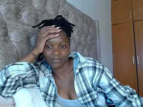 Snapshot of Naughty_Girl17 chatting on 01.12.26 Naughty Girl17 online show from 01.12.26