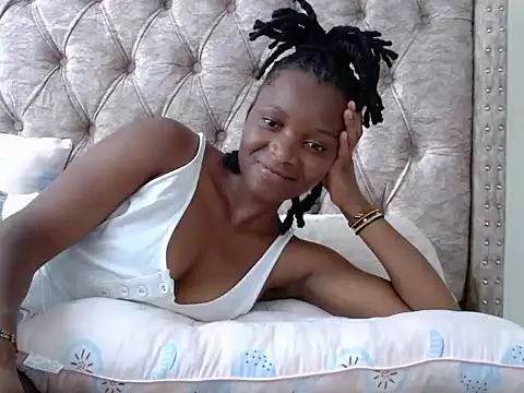 Snapshot of Naughty_Girl17 chatting on 02.08.26 Naughty Girl17 online show from 02.08.26