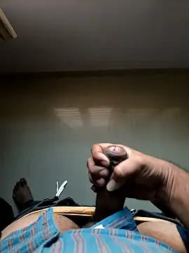 Snapshot of Village_0boy chatting on 01.13.26 Village 0boy online show from 01.13.26