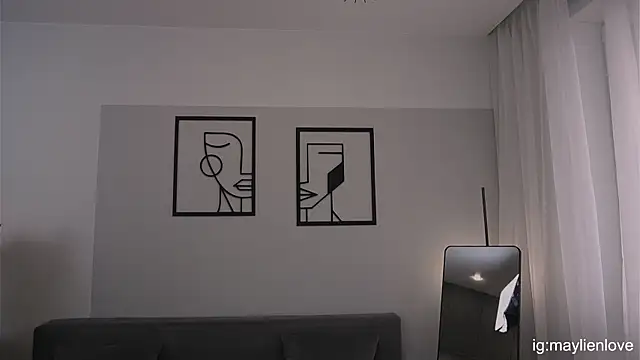 MaylienLove online show from 10.05.25