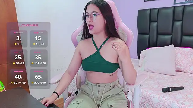 Snapshot of im-eliza chatting on 03.22.25 im-eliza online show from 03.22.25